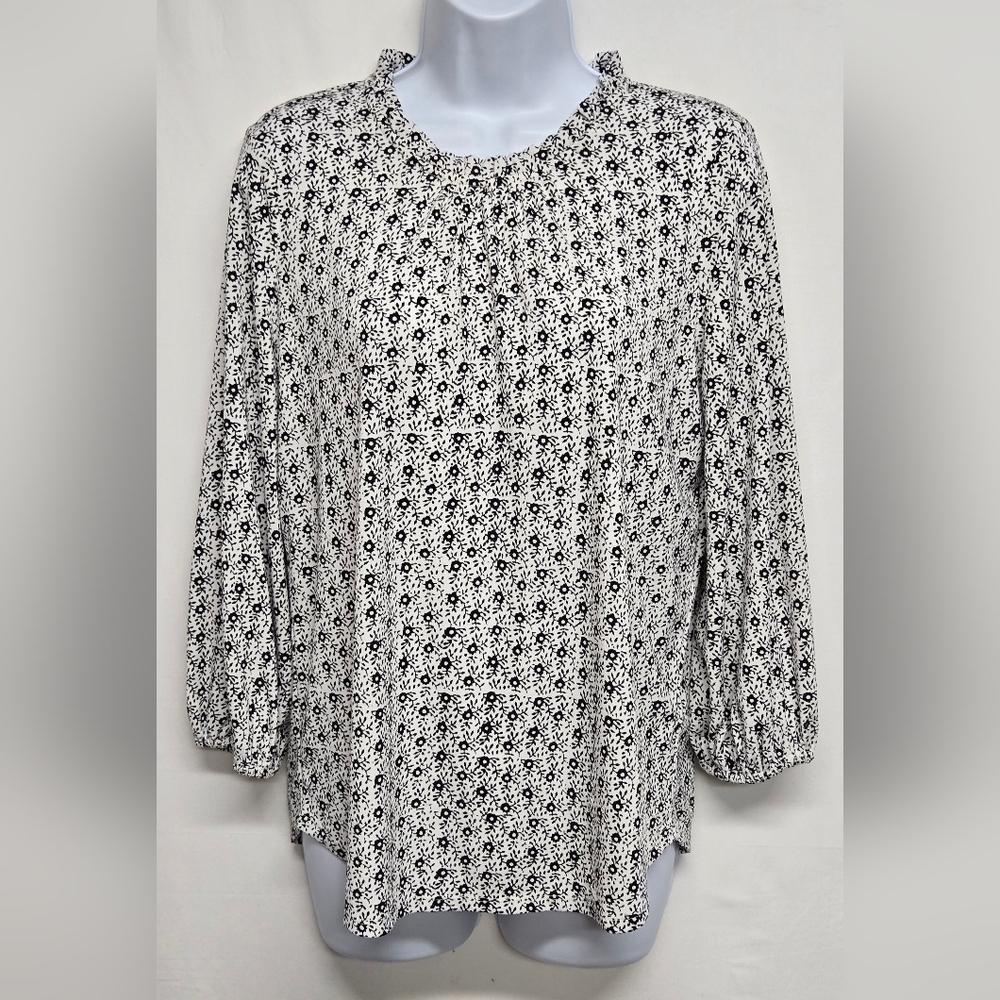 Adrianna Papell S Stretch Knit Top 3/4 Bubnle Sleeve With Elastic Ends